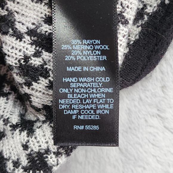 Express Sweater Womens M Black White Houndstooth Striped Sleeves Merino Wool - Picture 4 of 10
